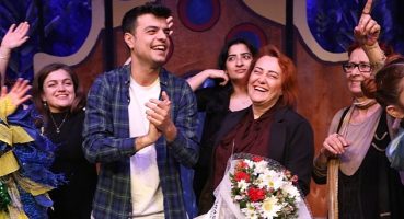 BBŞT Dünya Tiyatrolar Gününde Perdelerini Açtı