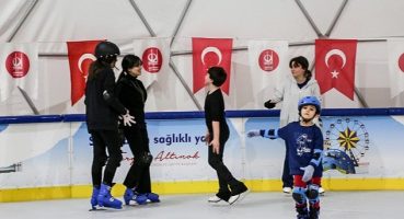 En Eğlenceli Anlar Ahmet Çalık Buz Pateni Pisti'nde