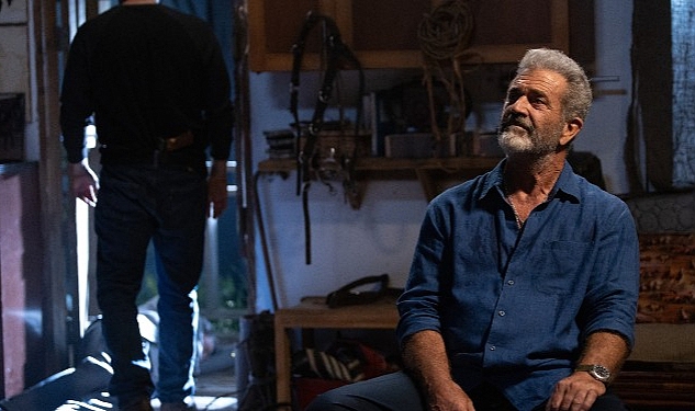 mel-gibson-panama-ile-filmbox-extra-ve-filmbox-ekranlarinda.jpg