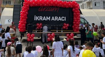 Arzum, 23 Nisan'ı Hataylı çocuklarla kutladı