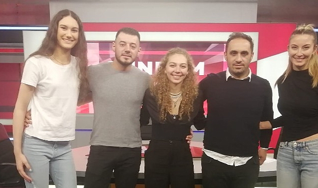 besiktas-ceylan-voleybol-takimi-d-smartta-yayinlanan-gundem-ozel-programina-konuk-oldu.jpg
