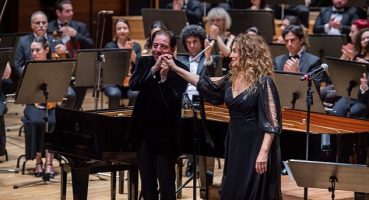 Fazıl Say'ın bestelediği 100. Yıl Marşı ilk kez sahnede seslendirildi Başkan Soyer: “Göğsümüz kabara kabara 100. Yıl Marşı'nı söyleyeceğiz"