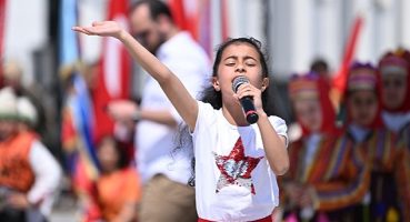 Kartepe Kent Meydanı'nda 23 Nisan Coşkusu