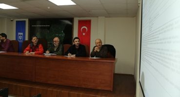 Kocaeli Büyükşehir'den Malta Mahallesi'ne futbol sahası