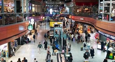 Sabiha Gökçen Havalimanı'nda bayram yoğunluğu başladı