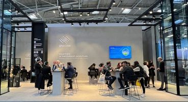 Şişecam BAU Fuarı'nda Sektör Profesyonelleriyle Buluştu