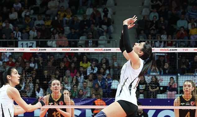vakifbank-ptt-deplasmaninda-set-vermedi.jpg