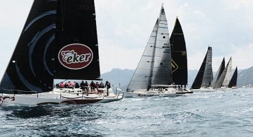 Eker Yelken Takımı, Marmaris Kış Trofesi'nde birinci oldu