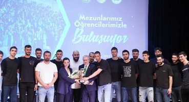 EÜ Erkek Voleybol Takımı Türkiye şampiyonu!