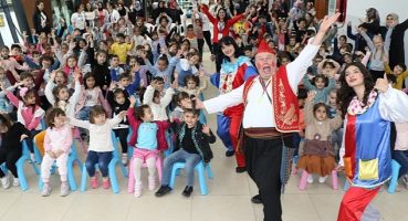 ''Herkesin yüzü gülsün diye var gücümüzle çalışıyoruz''