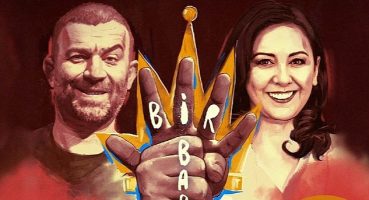 İzmir Kültürpark Açık Hava Tiyatrosu'nda Mobilet'le Yerin Hzır