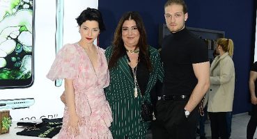 Merve Boluğur'un Reeder imza gününde izdiham