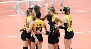 VakıfBank sezonu 3. tamamladı