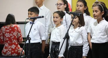 basamak kursiyerleri yıl sonu gösterileriyle sahnede