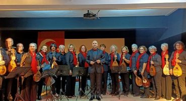 Bayraklı'nın 'Mandolin Orkestrası' yaza merhaba diyecek