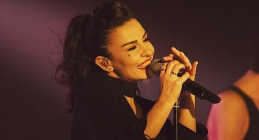 “Cuma İş Çıkışı”nda Fatma Turgut Sahnede