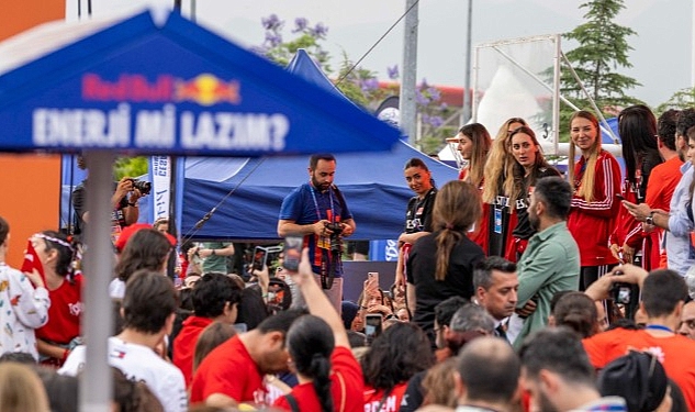 red-bull-back-line-antalya-elemelerinde-kazanan-takimlar-belli-oldu-red-bull-back-line-basladi.jpg
