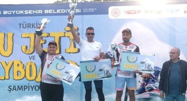 Su jeti ve Flyboard Şampiyonası nefesleri kesti
