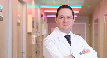 Yüzme, bel fıtığı konusunda fazladan fayda sağlamıyor