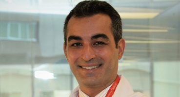 Çocukları Aşırı Sıcaklarda Güneşin Zararlarından Koruyun