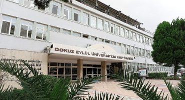 DEÜ'nün bilim dünyasındaki yükselişi sürüyor 