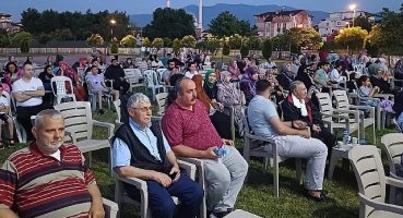 Kartepe Belediyesi tarafından geleneksel hale getirilen “Yazlık Sinema Günleri" başladı.