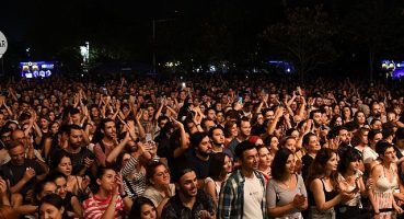 Yıldızlar altında sinema keyfi bu yaz da Kalamış'ta