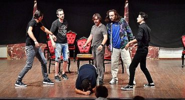 Yüzüncü yılında “Lozan" tiyatro sahnesinde