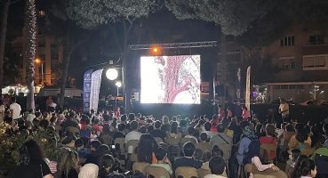 Aydın Büyükşehir Belediyesi'nden Nazilli'de Açı Hava Sineması