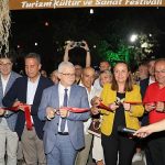 burhaniye-33-kultur-ve-sanat-festivali-kapilarini-acti.jpg