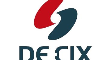 Dünyanın lider internet değişim operatörü Güneydoğu Asya'daki gücünü artırıyor: DE-CIX birbirine bağlantı noktalarını Endonezya pazarı ile genişletiyor