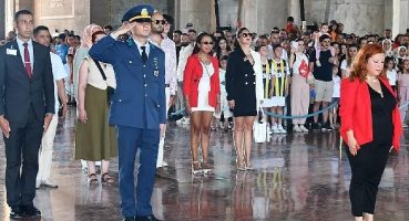 Genç liderler ve girişimciler etki yaratıyor