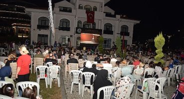 Kartepe'de Sinema Gecesi