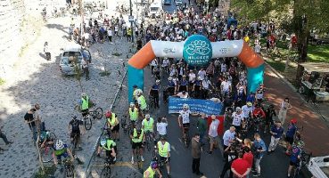 Cumhuriyet için Tophane'den Mudanya'ya pedalladılar