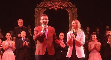 Cumhuriyet'in '100'ü İstanbullularla buluştu