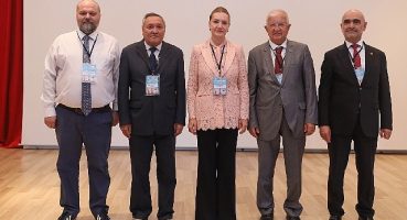 DEÜ'de 15. Uluslararası Avrasya Ekonomileri Kongresi Başladı