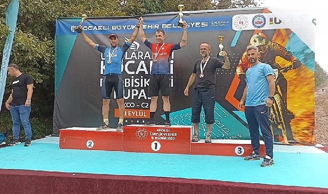 dostum-bisiklet-takimi-kocaeliden-3-madalyayla-dondu.jpg