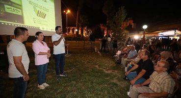 Efes Selçuk'ta anılar sinema ve gazozla canlandı