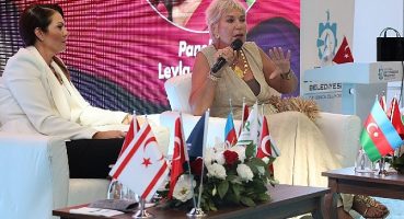 Ünlü iş kadınları başarının formülünü Kocaeli'de anlattı