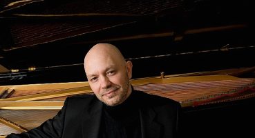 Bach'ın Majestik Eseri “Goldberg Varyasyonları” Özür Aydın Yorumuyla CRR'de!