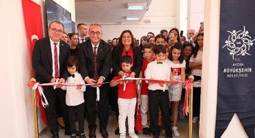 Başkan Çerçioğlu 'Cumhuriyet' Sergisinin açılışını gerçekleştirdi