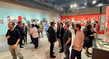 Karşıyaka'da “Bir Millet Uyanıyor" Sergisi Kapılarını Açtı