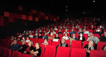 Balçovalı Gaziler Atatürk Filmine gitti