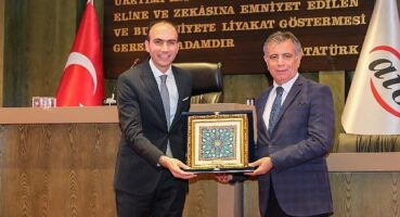 Geleceğin sanatçılarına “100. Yılında Cumhuriyet" ödülü…