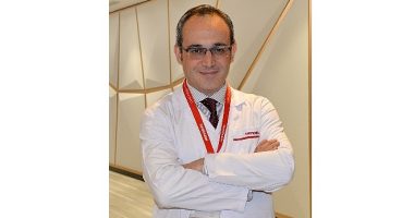 Küçük Kesi ile Omurga Cerrahisi Hızlı İyileşme Sağlıyor