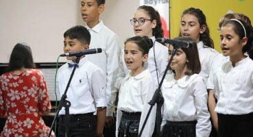 Bayraklı'da 16 branşta 'Basamak' kursları başladı