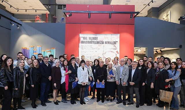 deuden-100-yilinda-cumhuriyetimizin-renkleri-sergisi.jpg