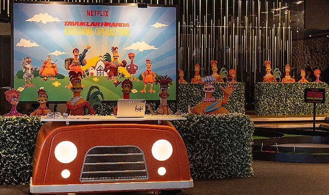 netflixin-yeni-animasyon-filmi-tavuklar-firarda-kurtarma-operasyonunun-ozel-gosterimi-istanbulda-gerceklesti.jpg