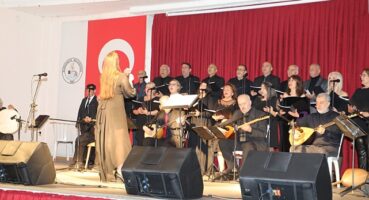 Burhaniye 19. hasat Festivali tüllerle sona erdi