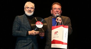 Küçükçekmece'de Nazım'a saygı gecesi